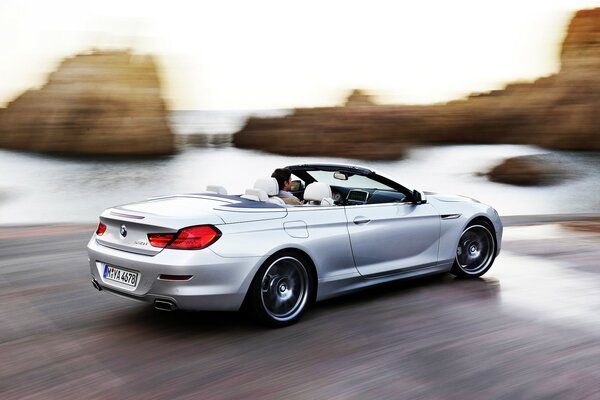 Carro desfocado, BMW