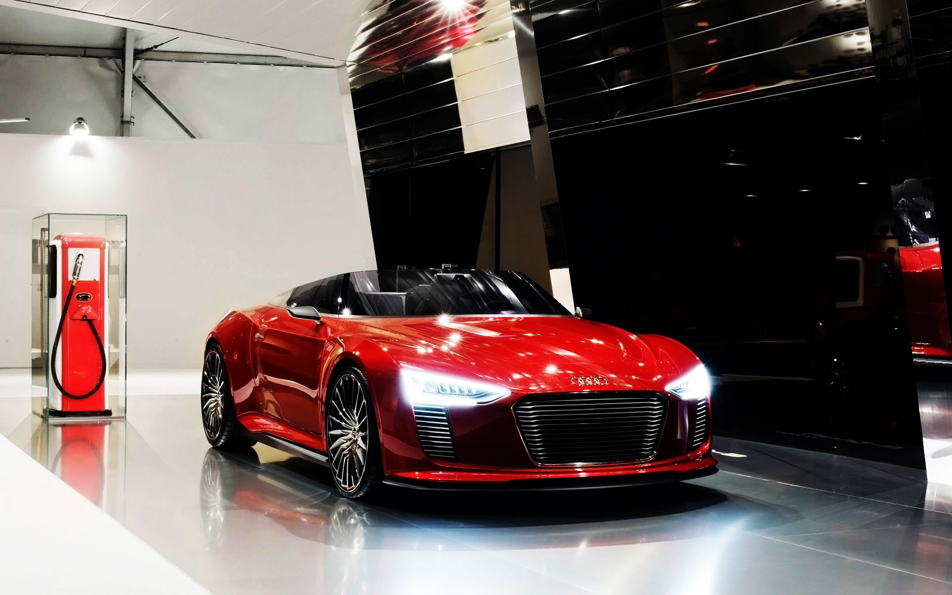 audi carro carro corrida automóvel exposição rápido competição conduzir mostrar sistema de transporte rodas poder apresse-se esporte automóvel