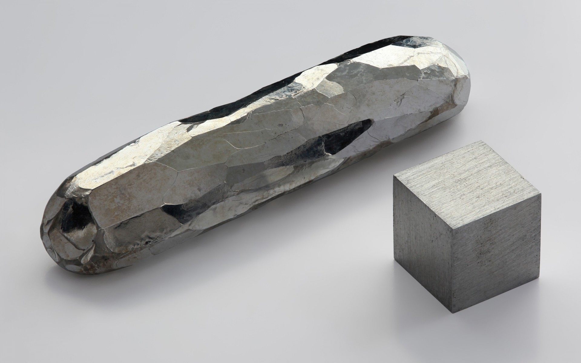 preciosa envidraçada isolada joalheria única luxo pedra