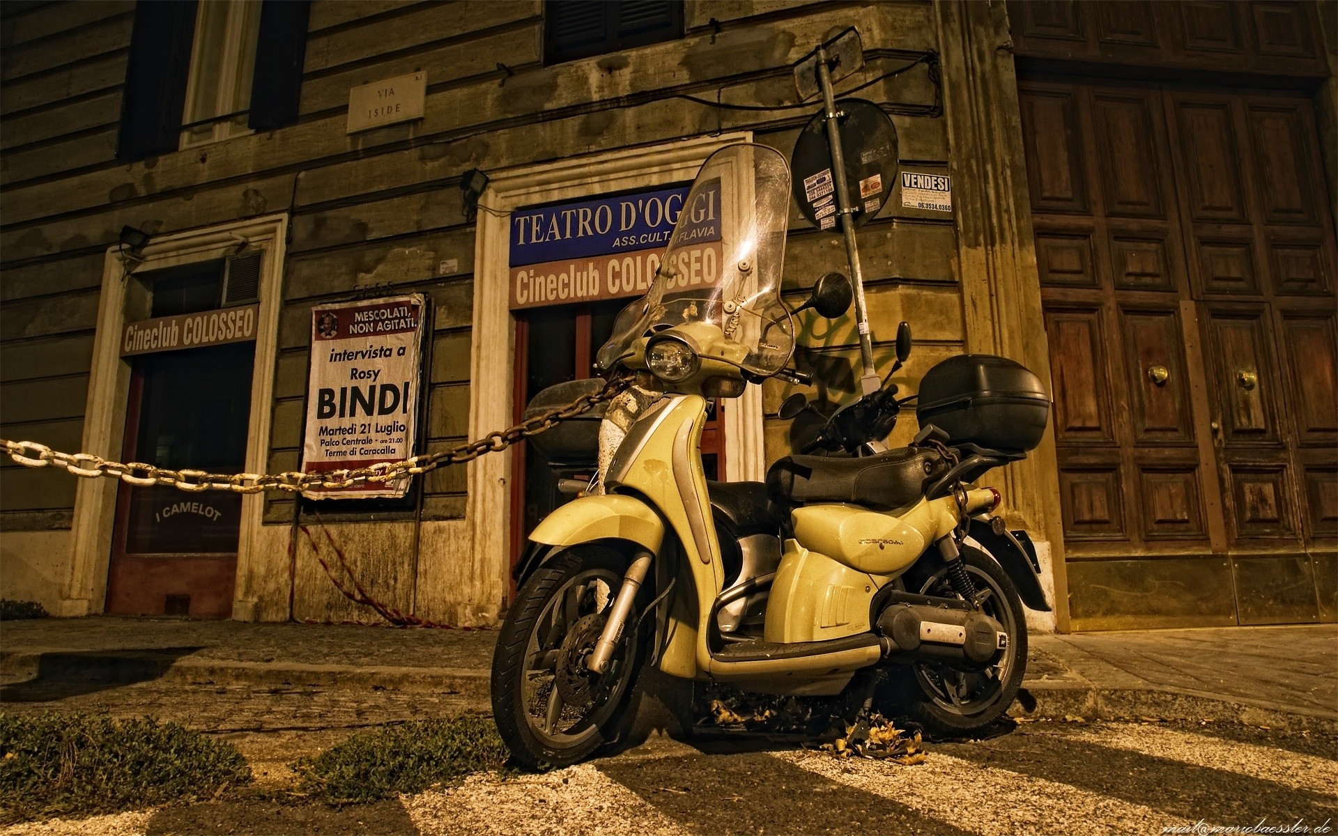 sistema de transporte carro vintage rodas rua velho bicicleta abandonado moto scooter motocicleta