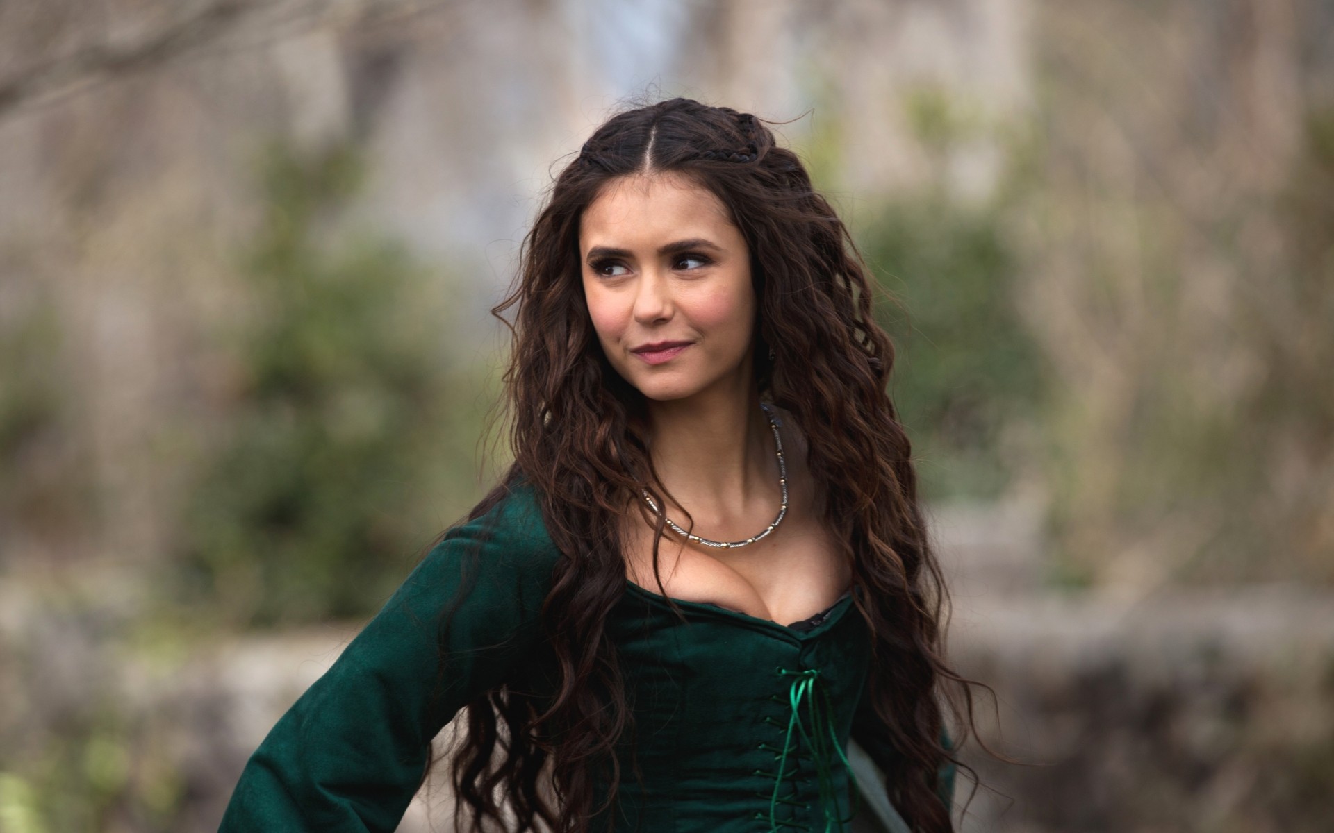 natureza ao ar livre mulher retrato menina moda verão outono bonito bom tempo sozinho vampiro atriz sorriso