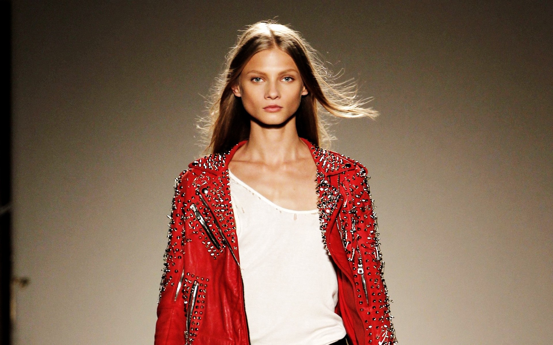 retrato moda mulher menina modelo vestir adulto bela solteiro sexy estúdio bonita vestido glamour