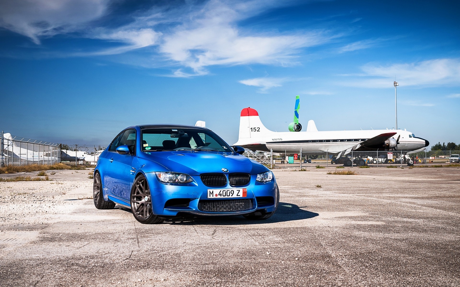 bmw carro carro sistema de transporte motor unidade rápido asfalto viagem velocidade bmw m3