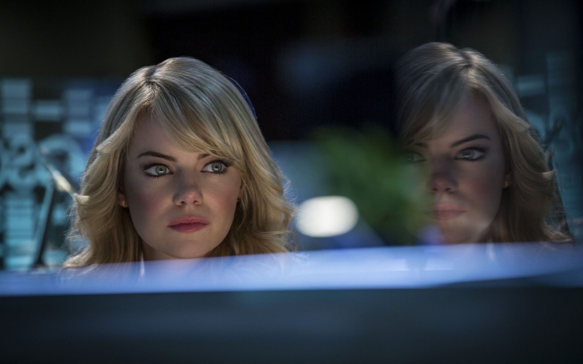 mulher concurso dentro de casa retrato adulto solteiro lazer expressão facial lazer criança menina lugar tênis ao ar livre deslumbrante celebridade celebridade