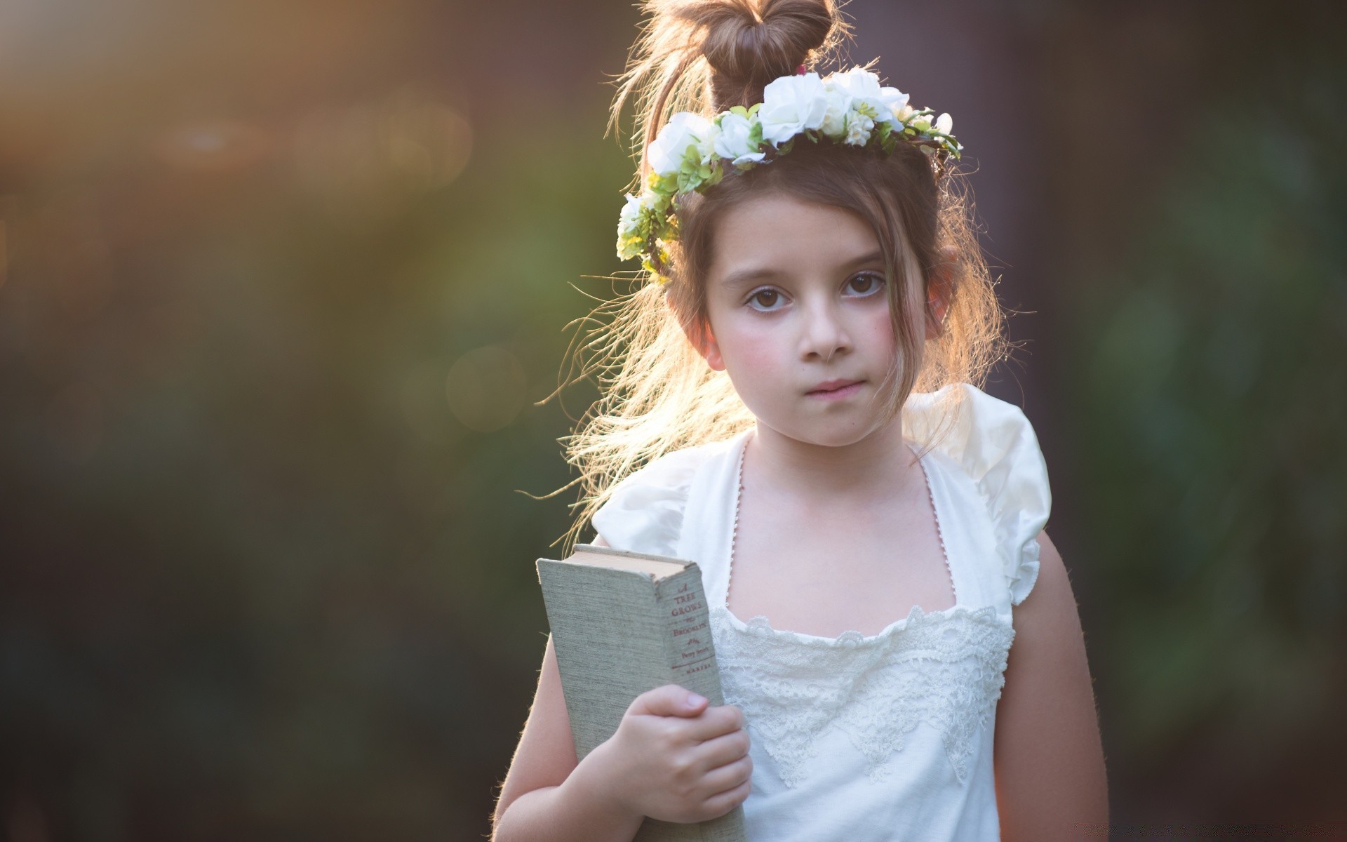 crianças criança ao ar livre solteiro menina natureza mulher retrato parque verão luz do dia