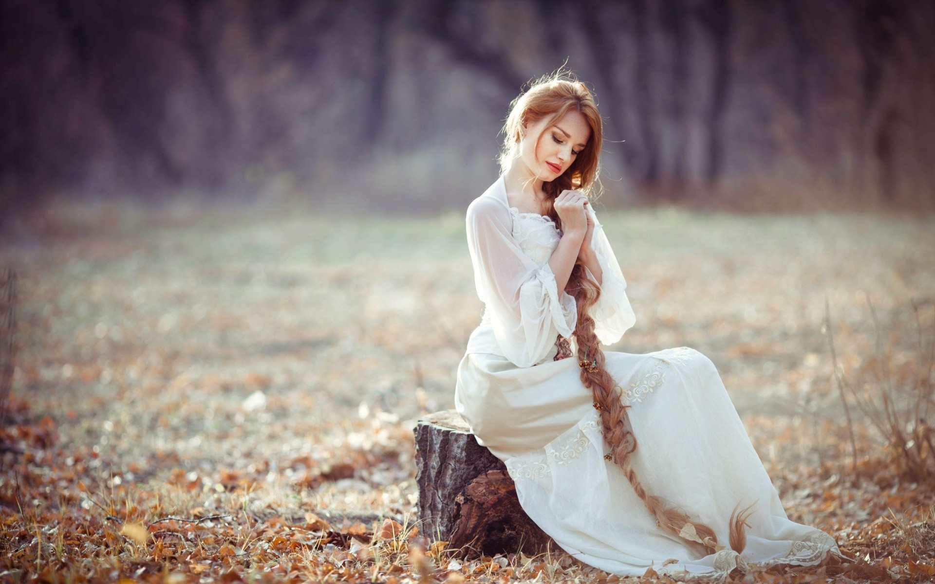 outras garotas natureza outono ao ar livre menina mulher parque moda relaxamento retrato verão casamento bela grama sozinho bonito bom tempo madeira férias
