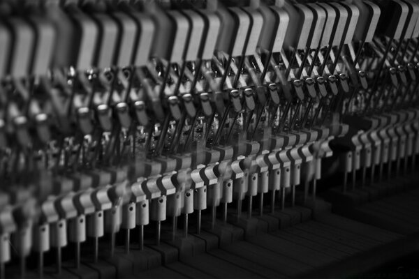 Construção interna do teclado de piano