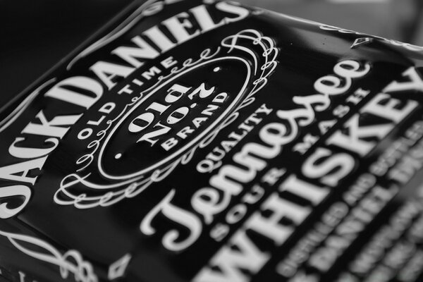 Texto vintage na garrafa, bom álcool