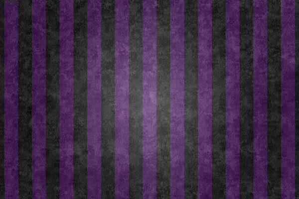 Fundo preto e roxo com padrão listrado
