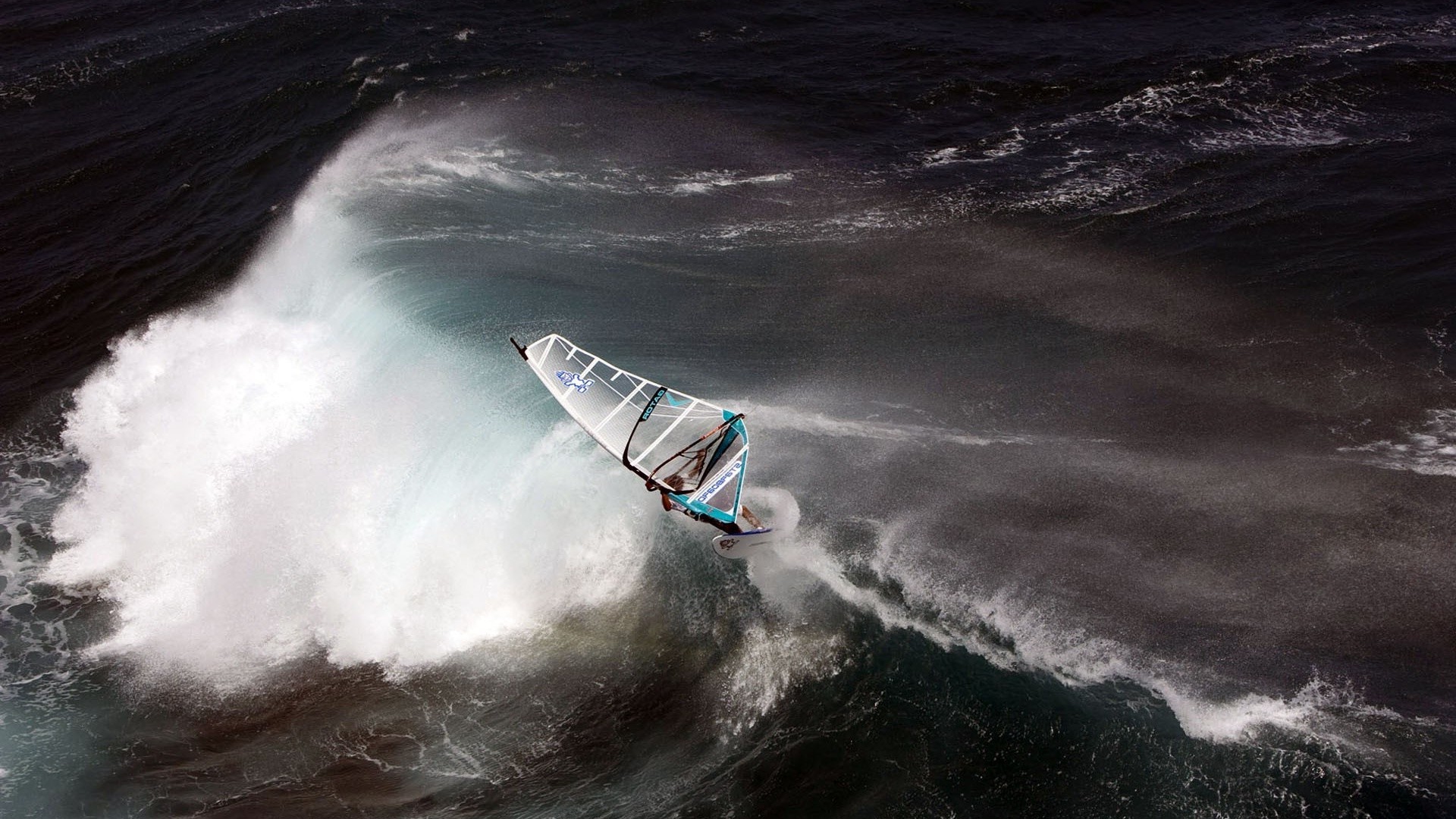 água oceano tempestade movimento ação surf mar respingo onda pulverizador pressa praia