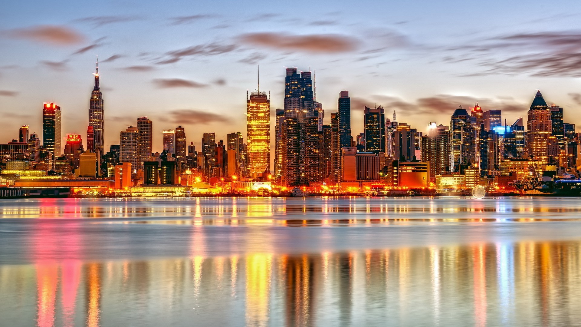 cidade cidade arranha-céu arquitetura skyline centro da cidade anoitecer casa noite escritório moderno urbano pôr do sol viajar céu reflexão negócios iluminado torre beira-mar