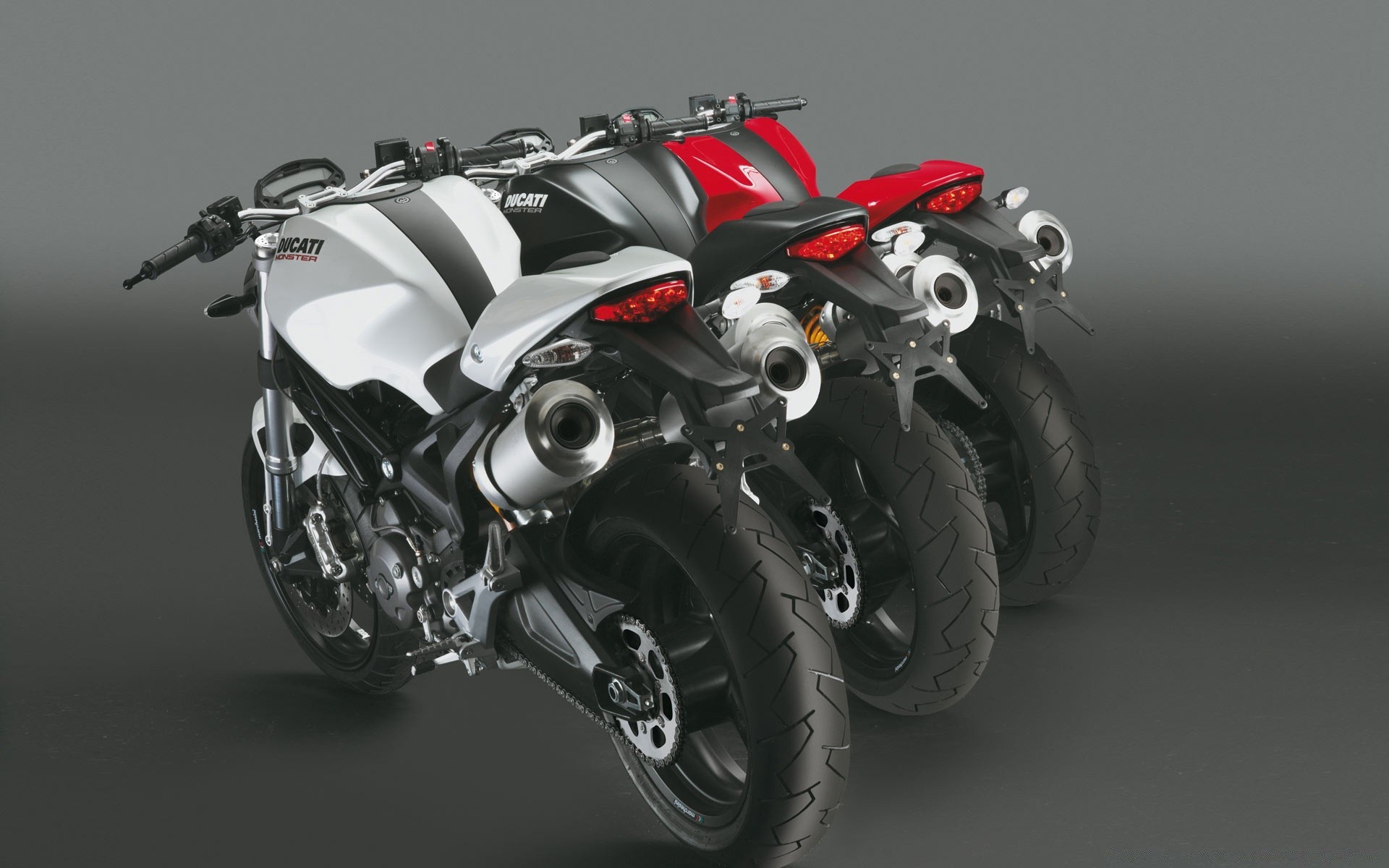 motocicletas bicicleta disco carro rodas corrida sistema de transporte poder motor cromo máquina competição motocicleta carro rápido