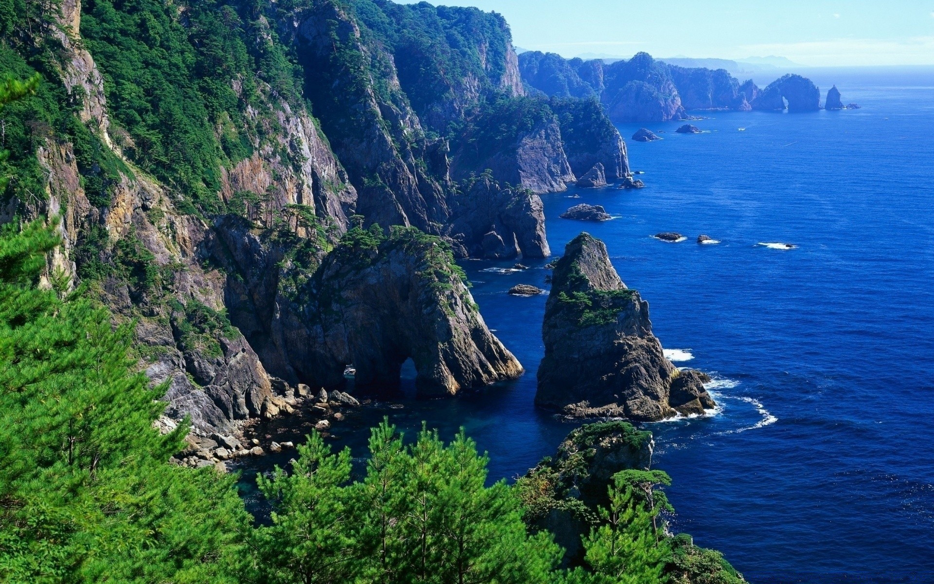 mar e oceano água viagens mar paisagem rocha natureza ilha mar montanhas céu ao ar livre oceano baía cênica paisagem praia verão