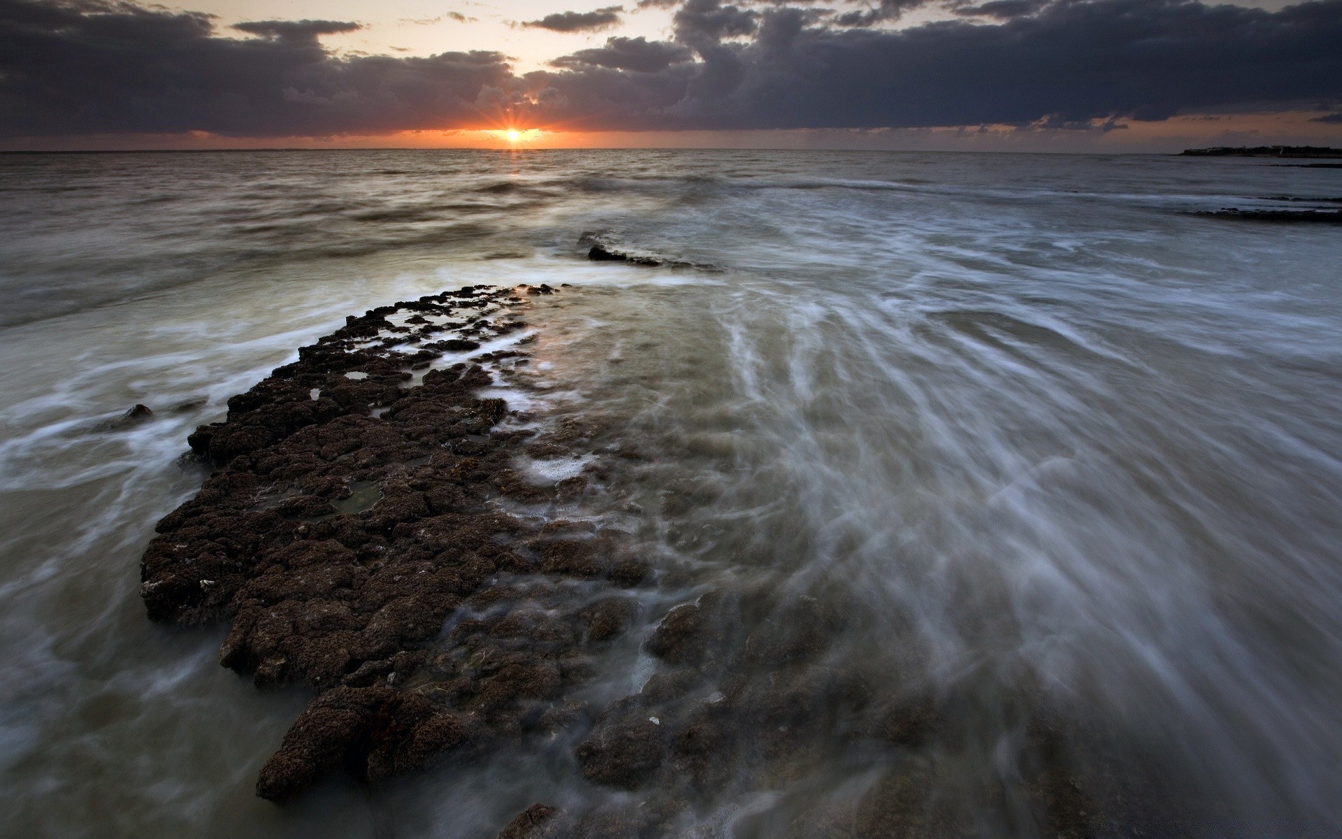 mar e oceano água praia pôr do sol mar oceano surf mar paisagem paisagem amanhecer tempestade natureza onda espuma noite viagem céu anoitecer areia