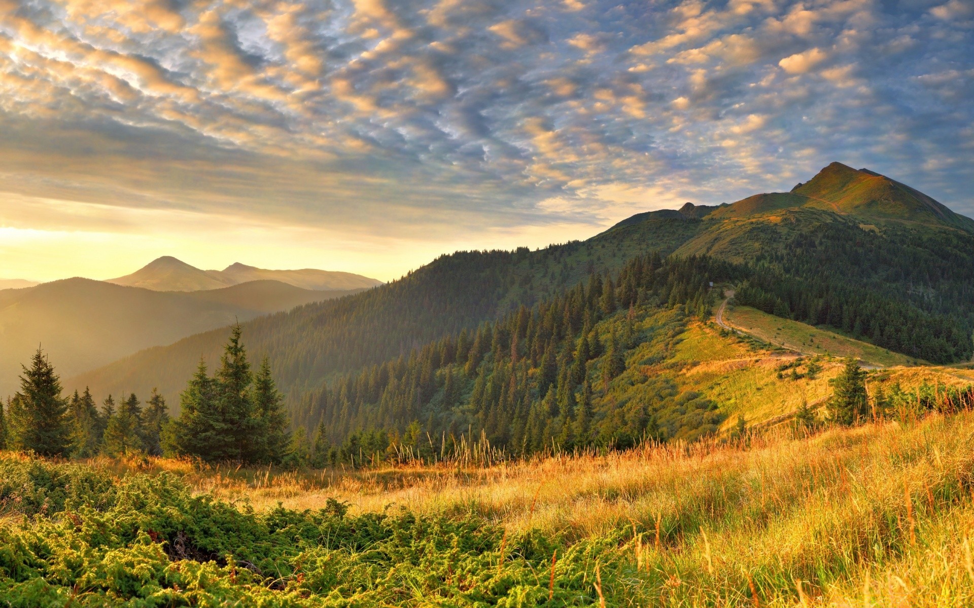 montanhas montanhas paisagem viajar ao ar livre natureza pôr do sol outono céu amanhecer neve vale à noite madeira