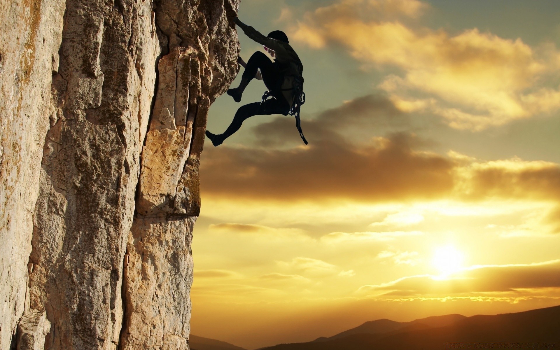 esporte pôr do sol alpinista escalar escalada céu ao ar livre aventura iluminado amanhecer desafio